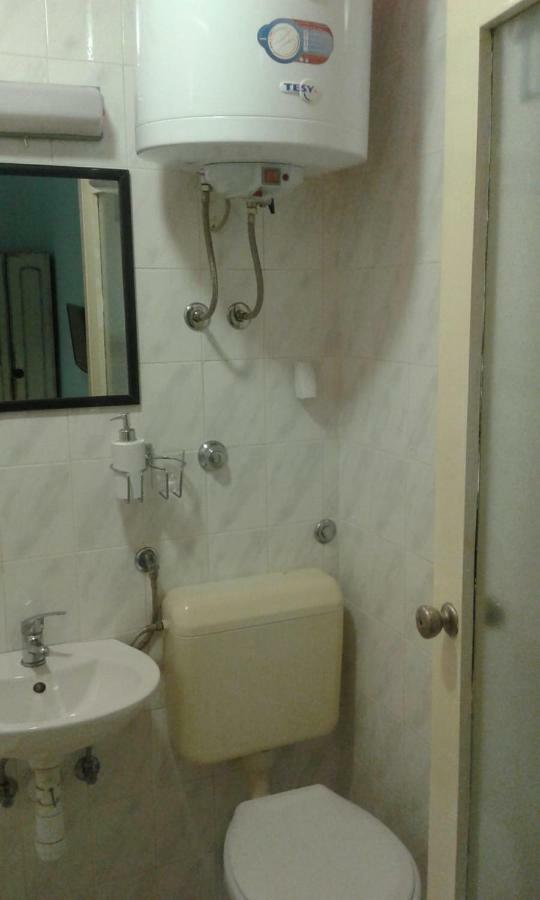 Down Town Apartment สปลิท ภายนอก รูปภาพ